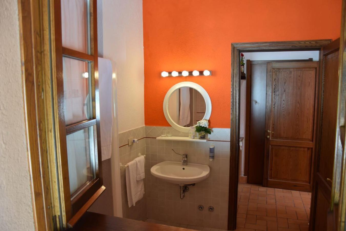 Agriturismo Gioie Di Campagna ファブリアーノ エクステリア 写真